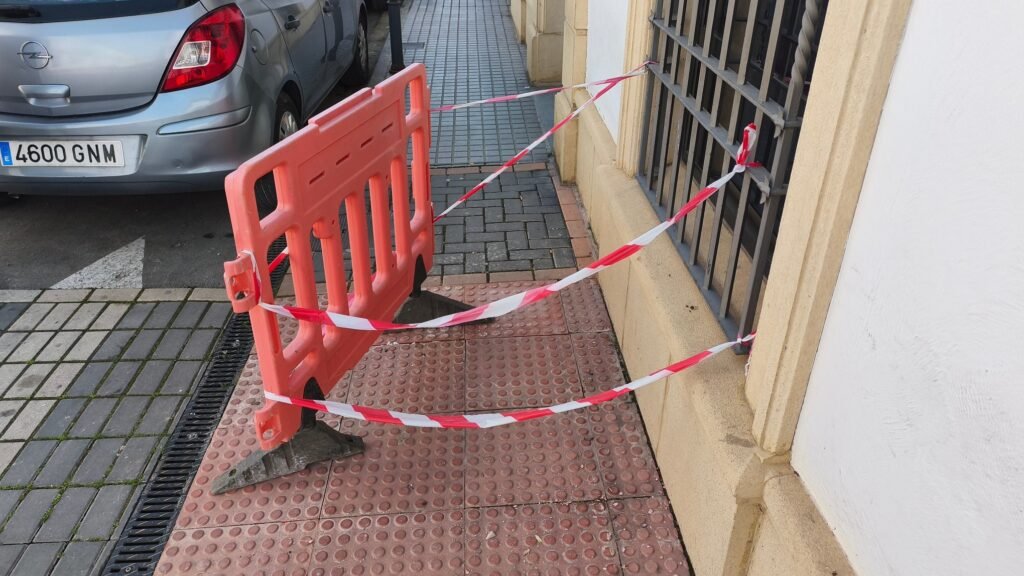 URBANISMO | ACTUACIONES DE MANTENIMIENTO Y MEJORA EN LA CALLE GUADALQUIVIR