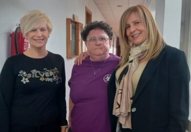 EL INSTITUTO ANDALUZ DE LA MUJER ANALIZA LAS POLÍTICAS DE IGUALDAD Y PARTICIPACIÓN FEMENINA EN VILLA DEL RÍO