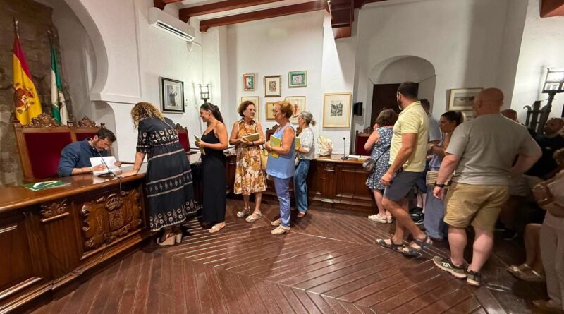 VILLA DEL RÍO HA ACOGIDO LA PRESENTACIÓN DEL LIBRO SOLIDARIO «VISI, MI MARIPOSA DE COLORES» DEL VILLARRENSE JOSÉ LUIS MANTAS GARCÍA