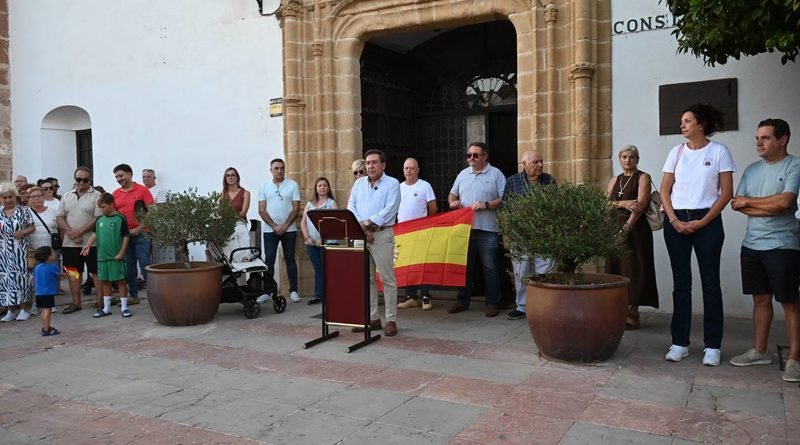 VILLA DEL RÍO MUESTRA SU APOYO Y SOLIDARIDAD CON CEUTA: «CEUTA NO ESTÁ SOLA»